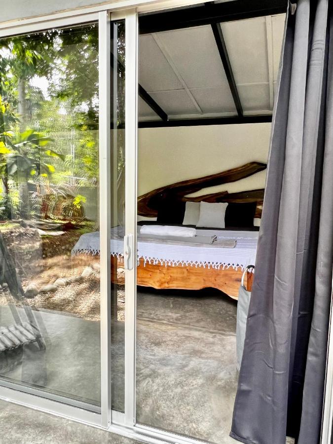 Whispering Wisdom Villa Cahuita Exterior photo